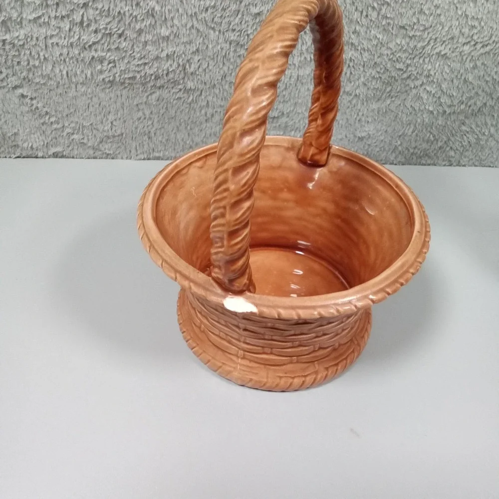 Vintage Signed Diana 87 Ceramic Basketweave Decorative‎ Basket Brown Glaze 6.5in